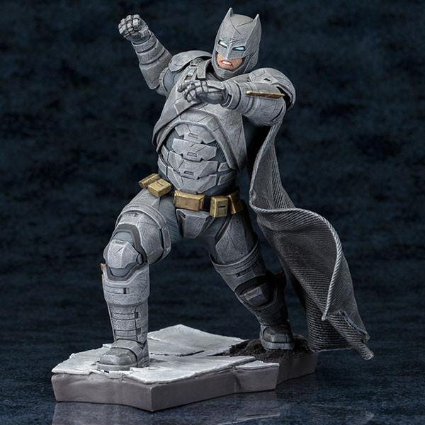 KOTOBUKIYA  Figurine Statique - Batman - Batman 