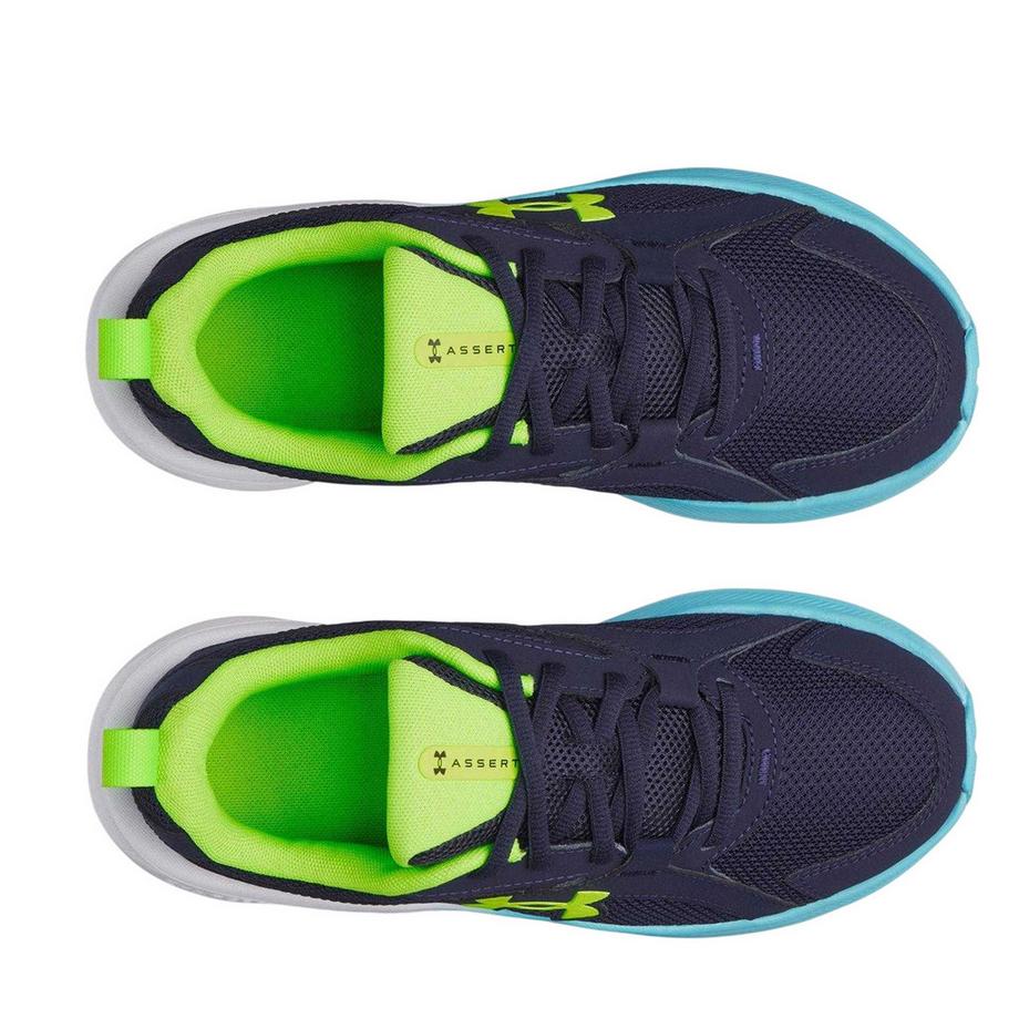 UNDER ARMOUR Baskets Assert 11  
