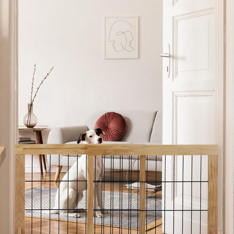 B2X  Einziehbares Sicherheitstor aus Naturholz 