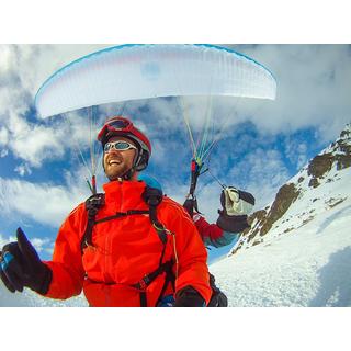 Smartbox  25 Min. Tandem-Gleitschirmflug in den Schweizer Alpen - Geschenkbox 