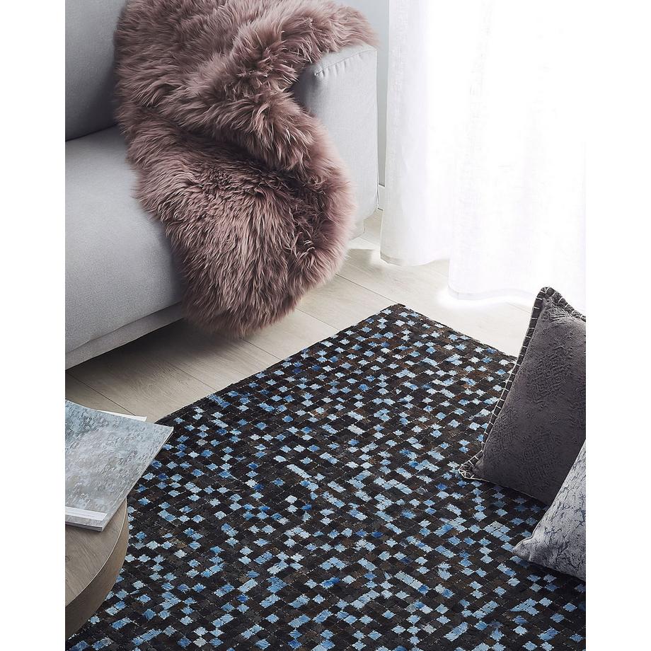 Beliani Tappeto en Pelle di vacchetta  IKISU  