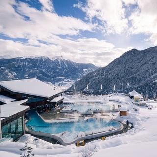 Geschenkidee  Wellness-Aufenthalt & Fondue in Les Bains d'Ovronnaz (für 2 Personen) 