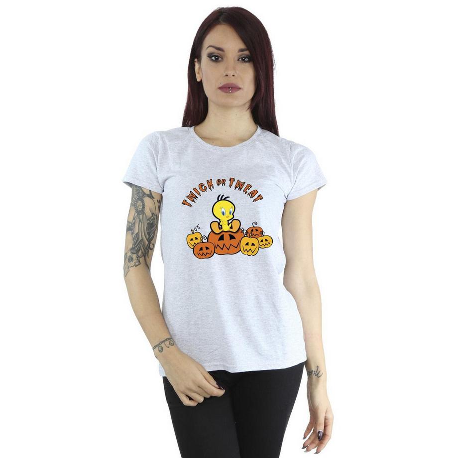 LOONEY TUNES Tweety Trick or Treat T-Shirt  