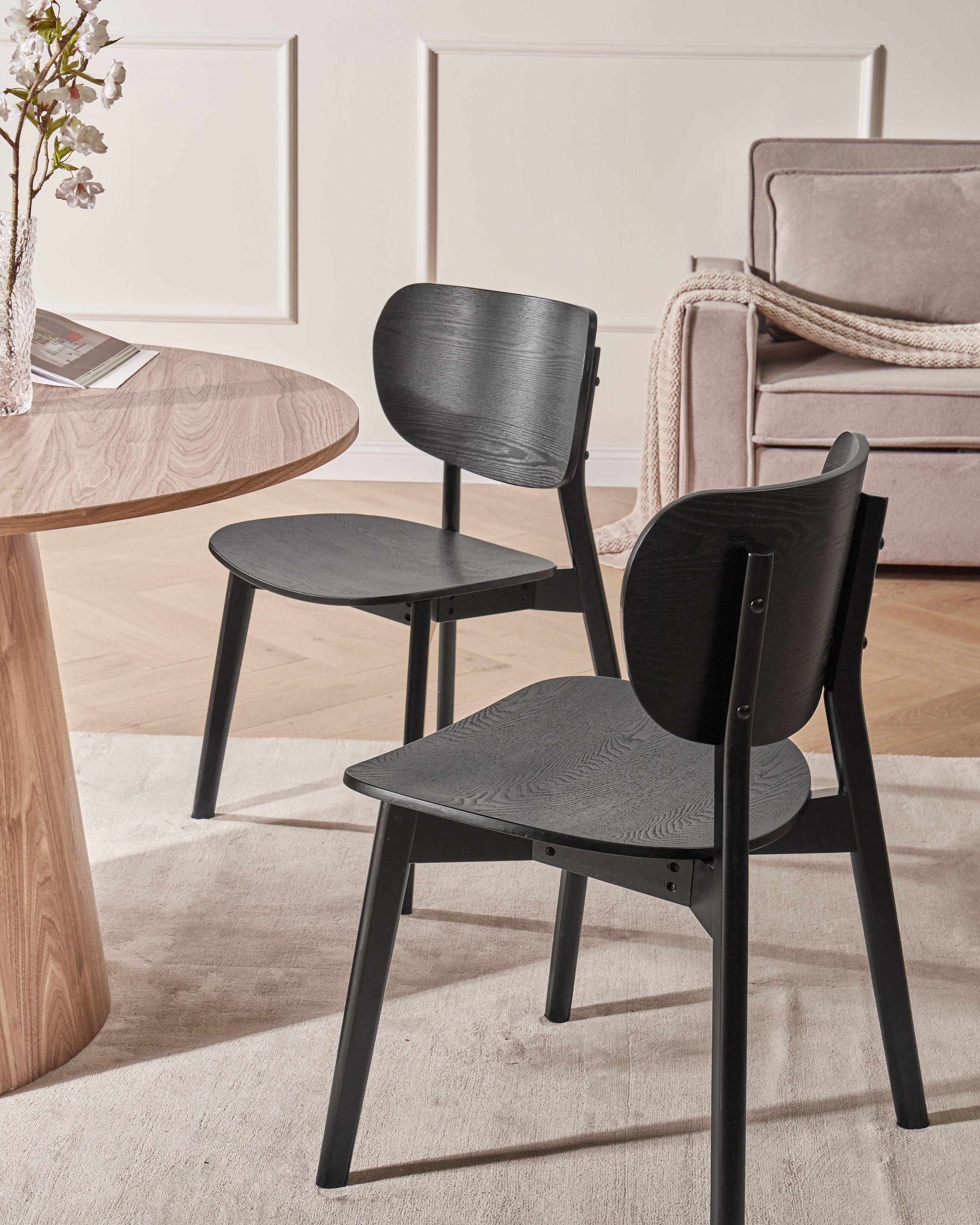 Beliani Lot de 2 chaises de salle à manger en Bois d'hévéa Scandinave OVERLY  