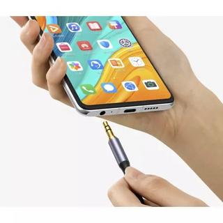 Izoxis  3,5-mm-AUX-Kabel 