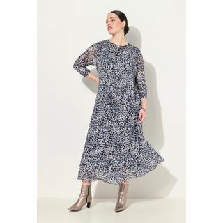 Ulla Popken  Robe maxi en mesh, doublée. Décolleté rond et manches 3/4, motif léopard. 