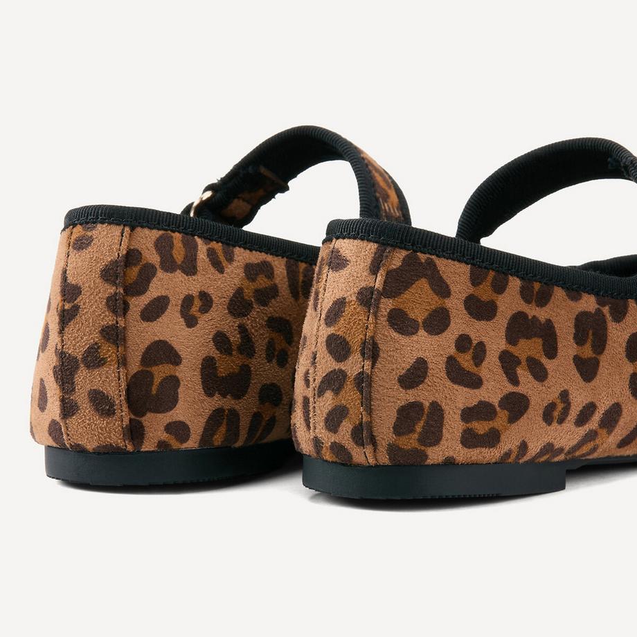 La Redoute Collections Spangenballerinas mit Leopardenmuster  