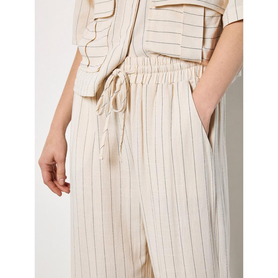 APRICOT Pantalon large en lin mélangé à fines rayures  