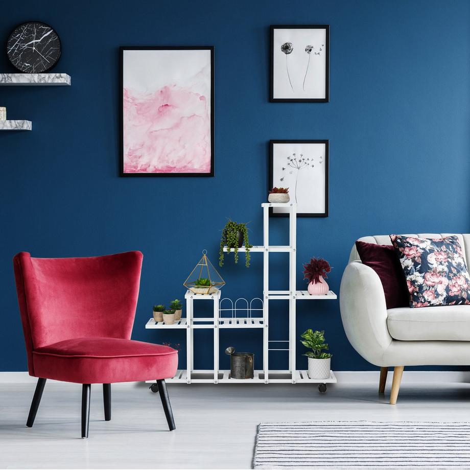 B2X  Weißer Blütenstand mit Rädern 