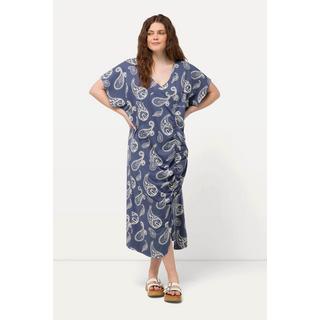 Ulla Popken  Robe midi en coton bio à motif cachemire, décolleté en V et manches courtes 