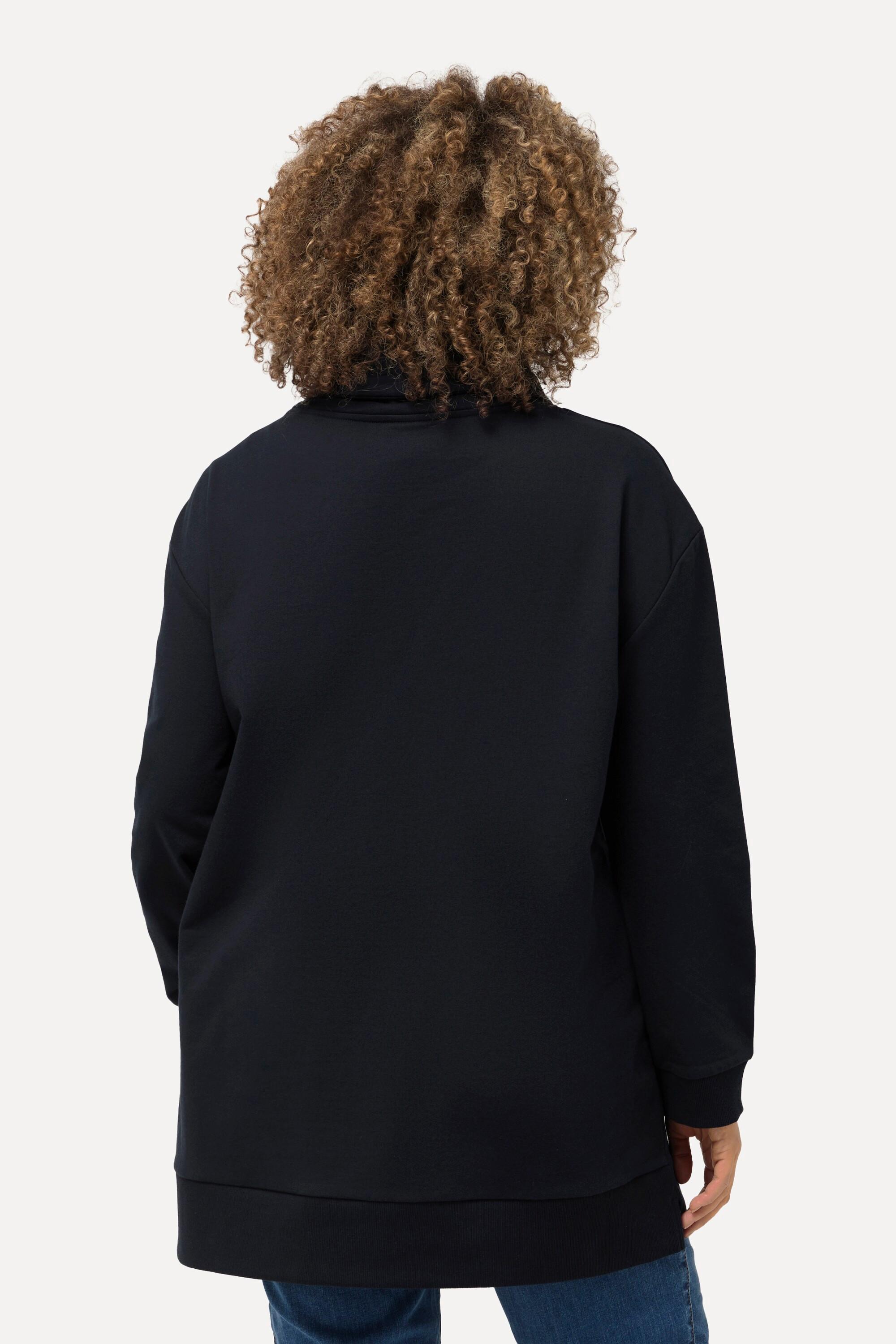 Ulla Popken  Sweat-shirt oversized à col montant et manches longues. Gaufrage 3D 