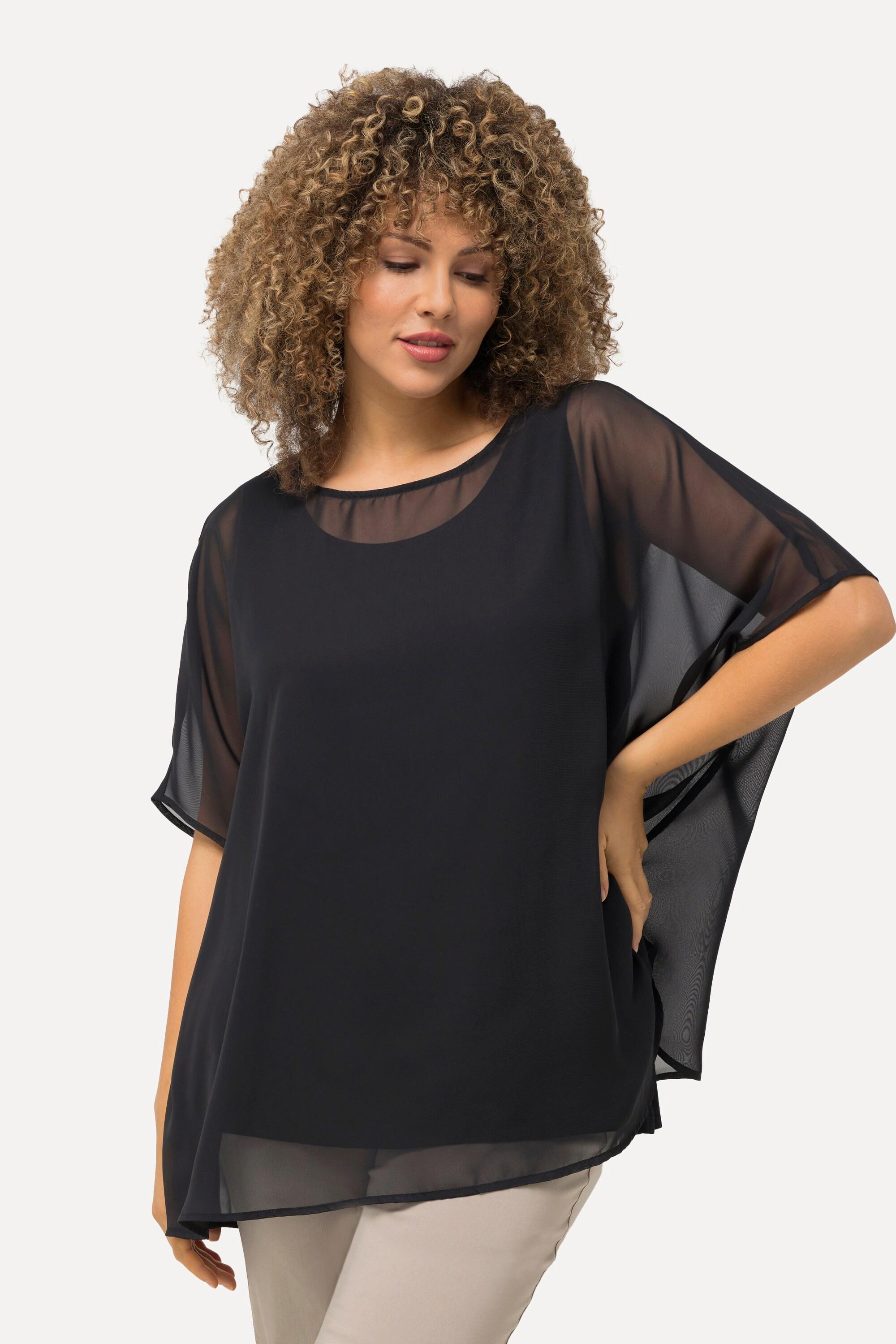 Ulla Popken  Blouse oversized en mousseline. Col rond et manches courtes 