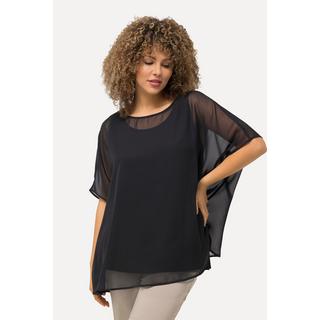 Ulla Popken  Blouse oversized en mousseline. Col rond et manches courtes 