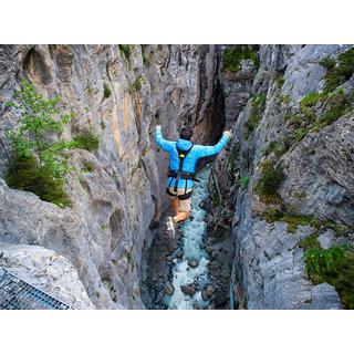 Smartbox  Elettrizzante salto nel vuoto tra i Canyon di Grindelwald - Cofanetto regalo 