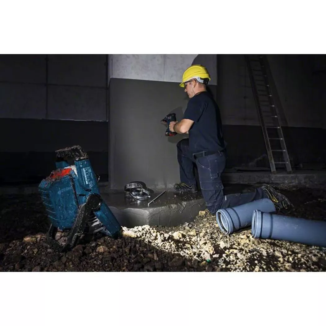Bosch GLI 18V-2200 C Professional Cordless Torch (Bare Unit)
