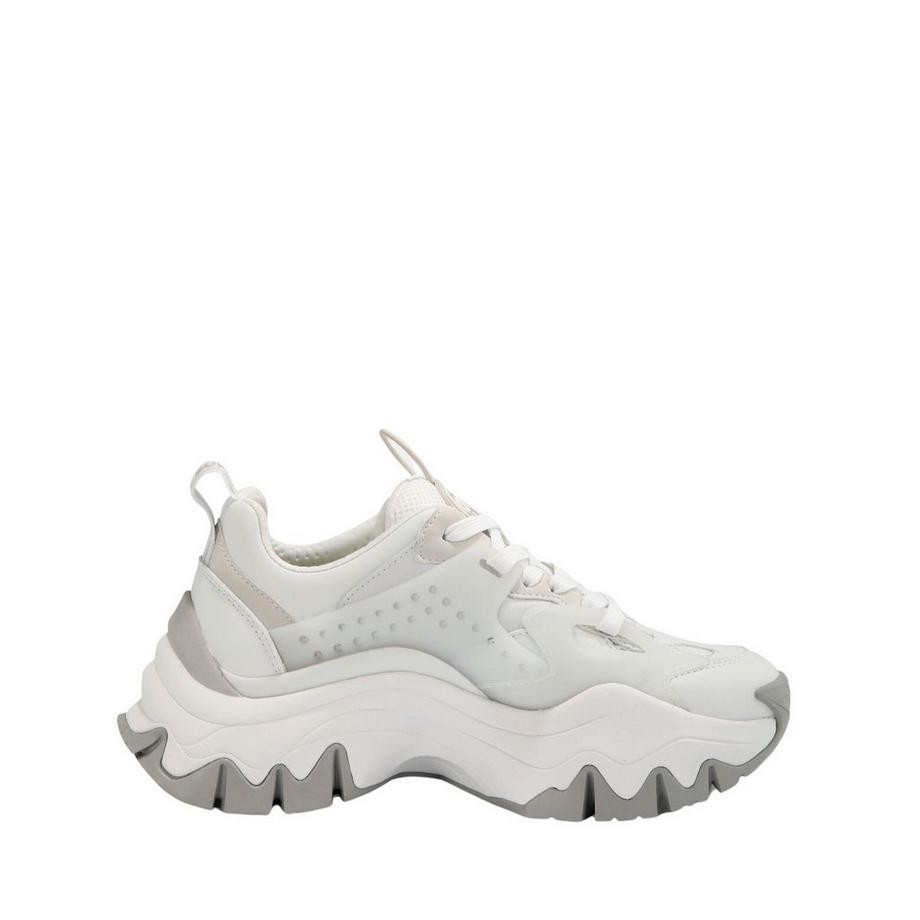 Buffalo  baskets trail one 