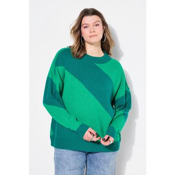 Pullover dal taglio oversize con righe diagonali