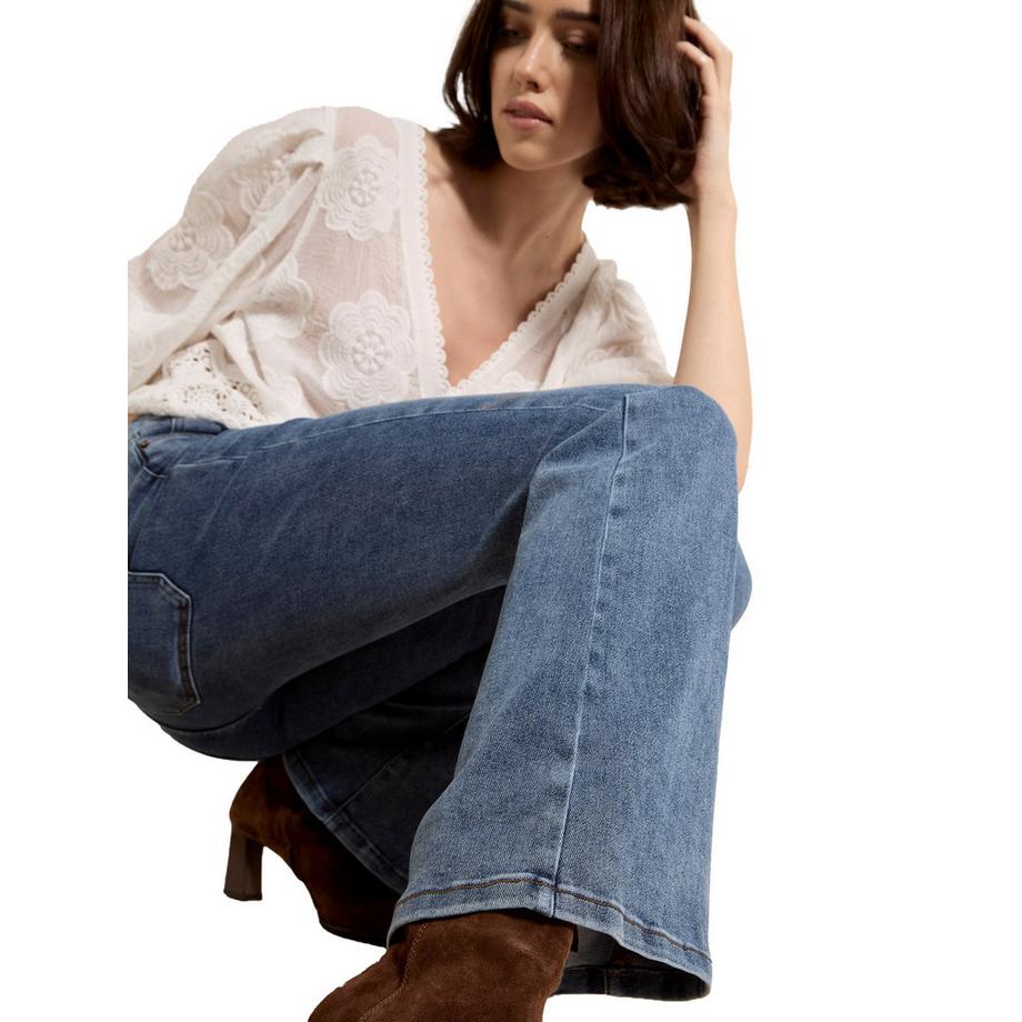 APRICOT Lulu Burgunderrote Flare Jeans  