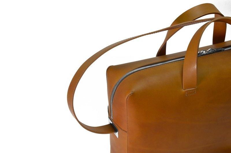 Le Feuillet Borsa a Tracolla  