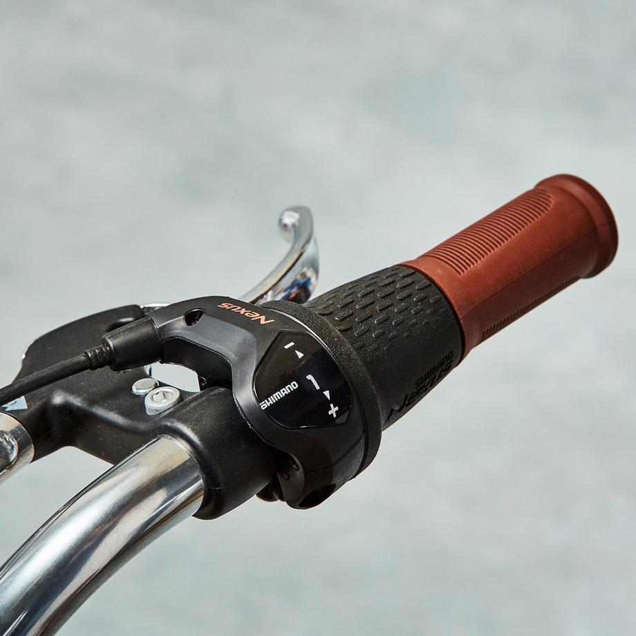 B’TWIN  Vélo de ville 20 pouces avec garde-boue et dynamo 