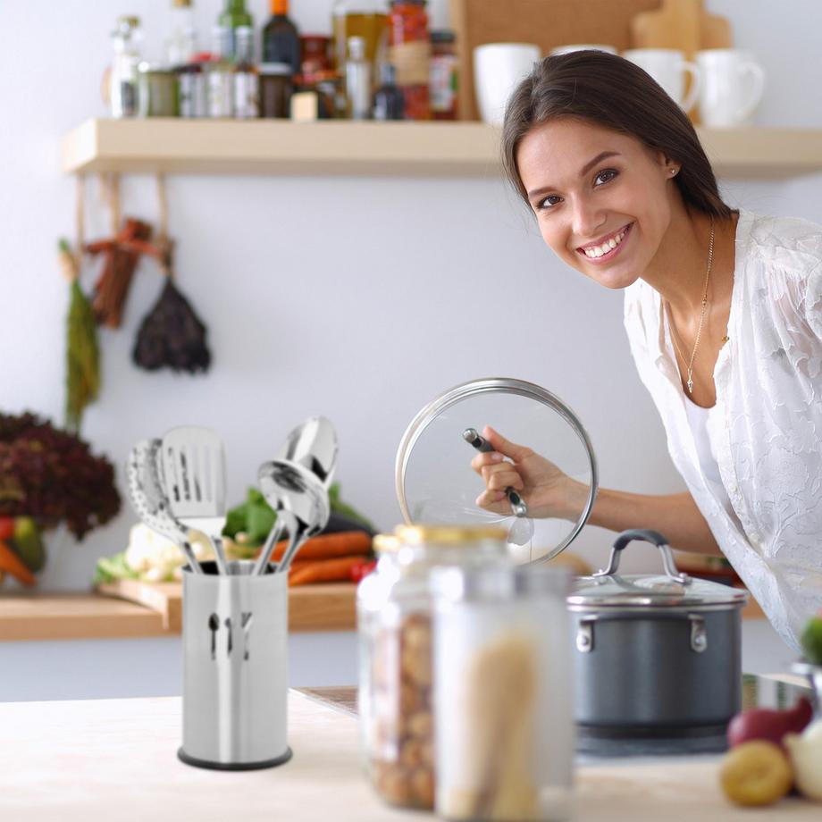 Northix Küchenutensilien aus Edelstahl  