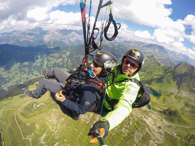 Smartbox  Libertà senza confini con 1 volo in parapendio in tandem a Montafon - Cofanetto regalo 