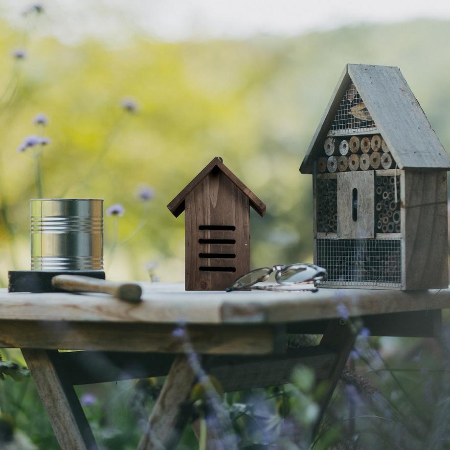 B2X Casetta per coccinelle in legno marrone  