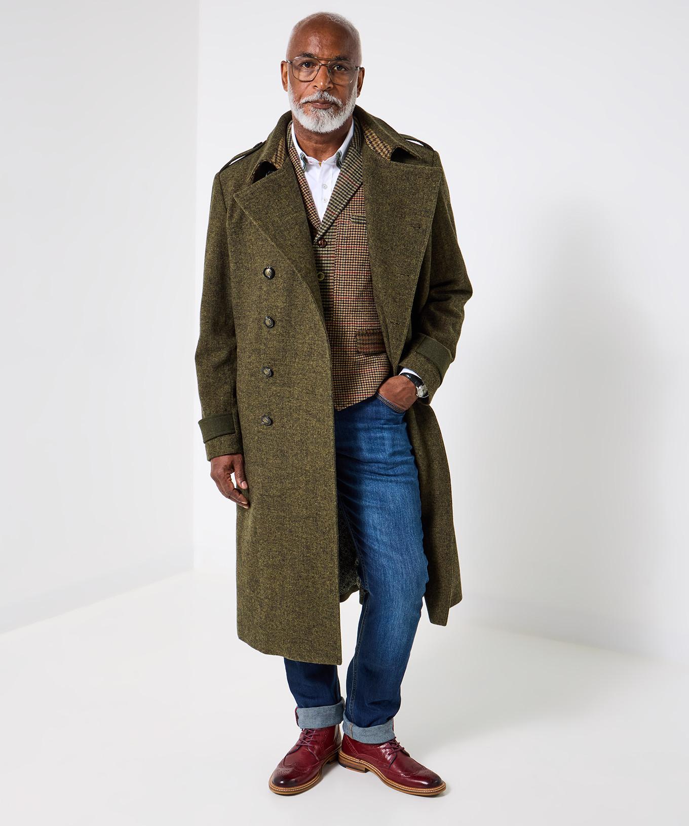 Joe Browns Cappotto doppiopetto con spalline e fodera a contrasto  