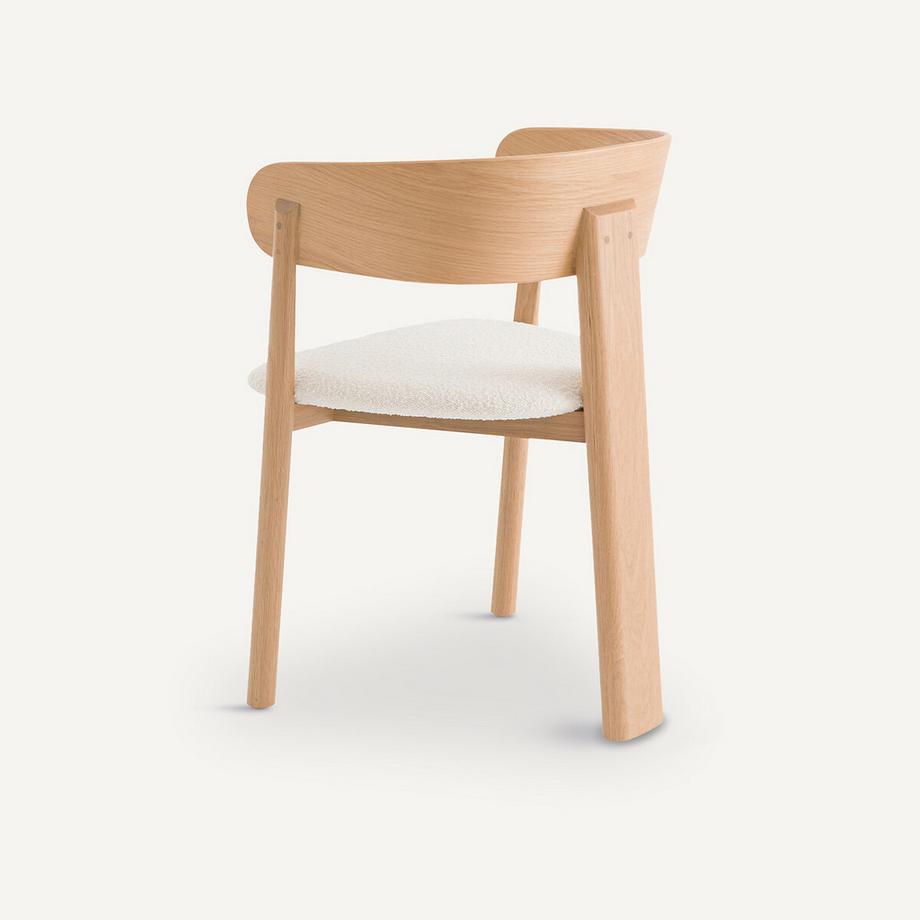 AM.PM Tischsessel aus Eiche mit Bouclé-Bezug und Furnier  