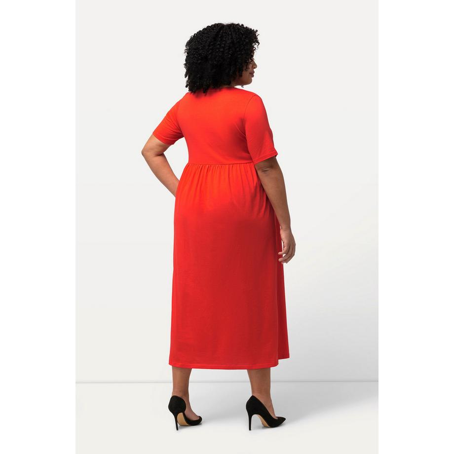 Ulla Popken Abito in jersey Cucitura impero Taglio svasato Scollo a V Mezze maniche  