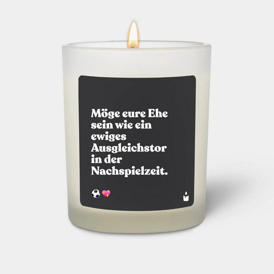 CandleHand Duftkerze Woody Möge eure Ehe sein wie ein ewiges Ausgleichstor in der Nachspielzeit.  