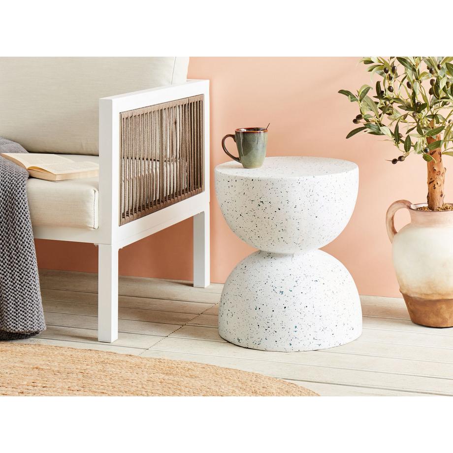 Beliani Beistelltisch aus Leichtbeton (MgO) Modern CAORIA  