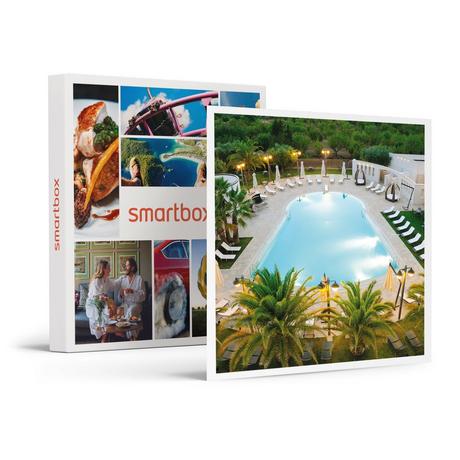 Smartbox  Magica Italia: 1 notte in hotel 4* con cena e Spa per 2 persone - Cofanetto regalo 