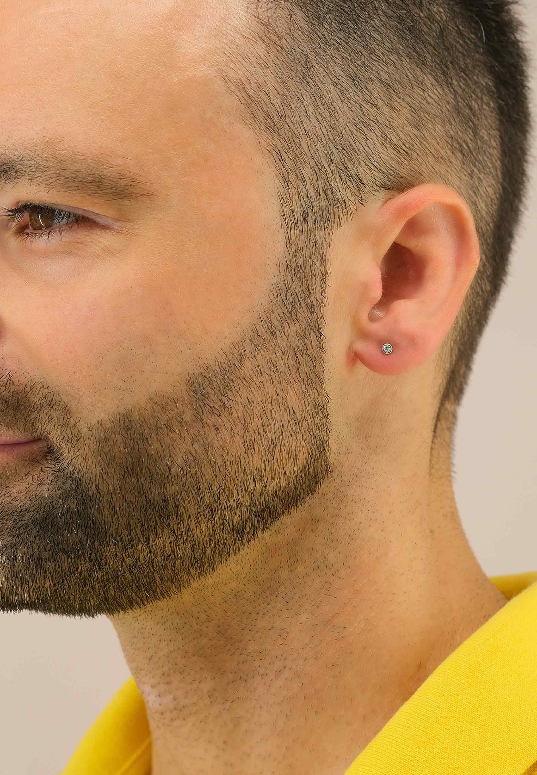 MUAU Schmuck  Solitär Ohrstecker Zargen-Fassung Weissgold 750 Brillanten 0.10ct. 4.5mm 