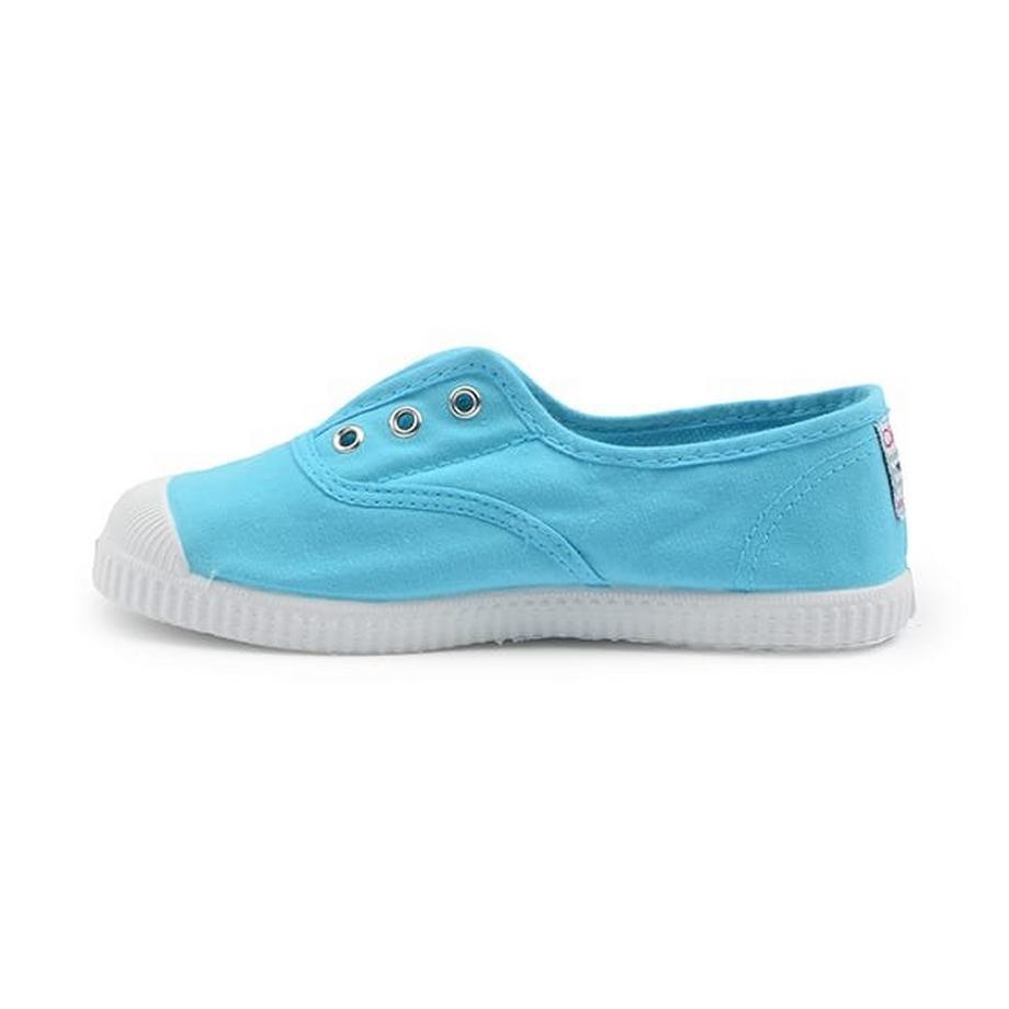 Cienta Cordoba-31 Slip-On Canvas Sneakers  