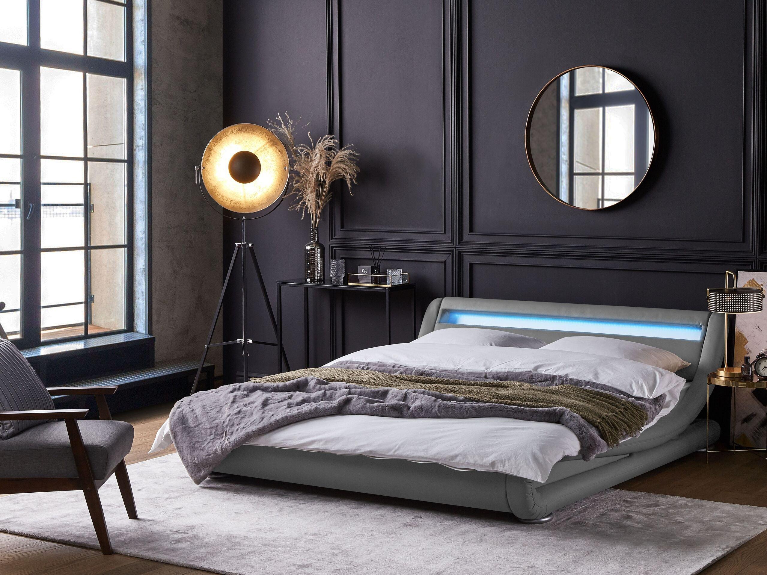 Beliani Letto con LED en Pelle sintetica Glamour AVIGNON  