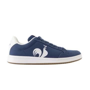 sneakers court rooster