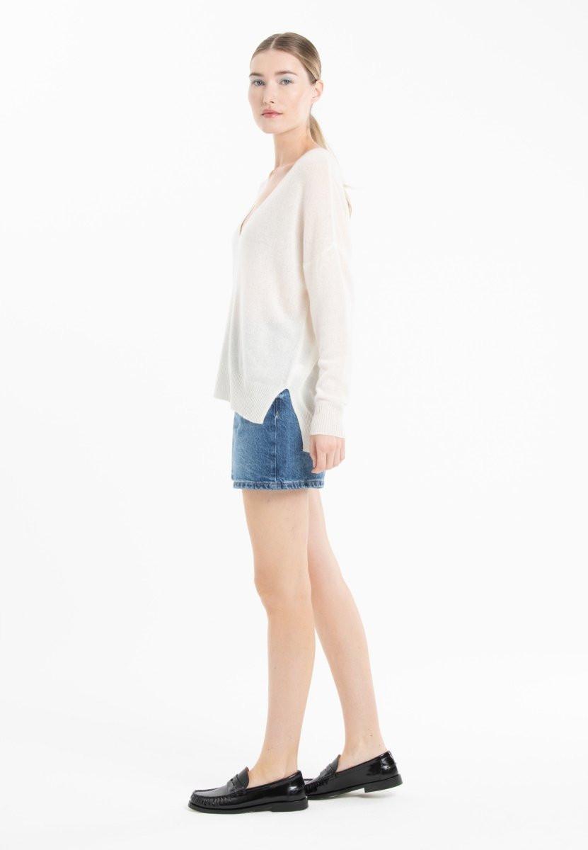 Studio Cashmere8 NAMI 23 V-Ausschnitt Gestreifter Pullover  