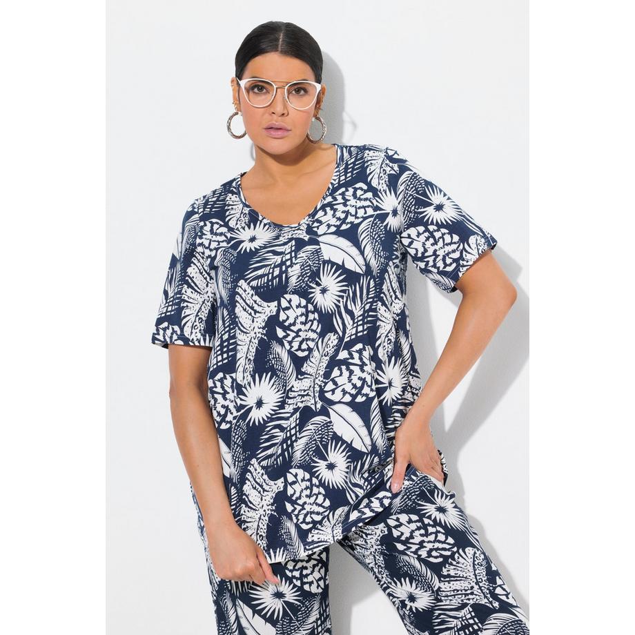 Ulla Popken Motif de plumes Coupe évasée Col V Manches courtes T-shirt  