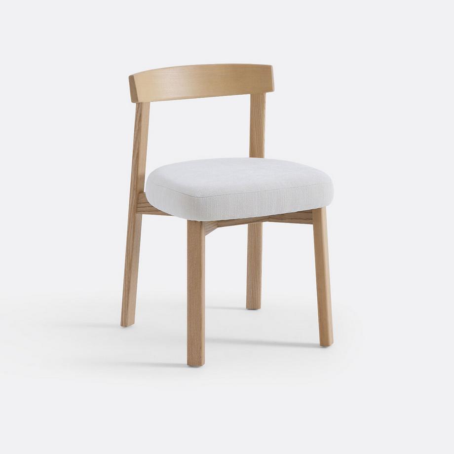 Stuhl aus massiver Esche