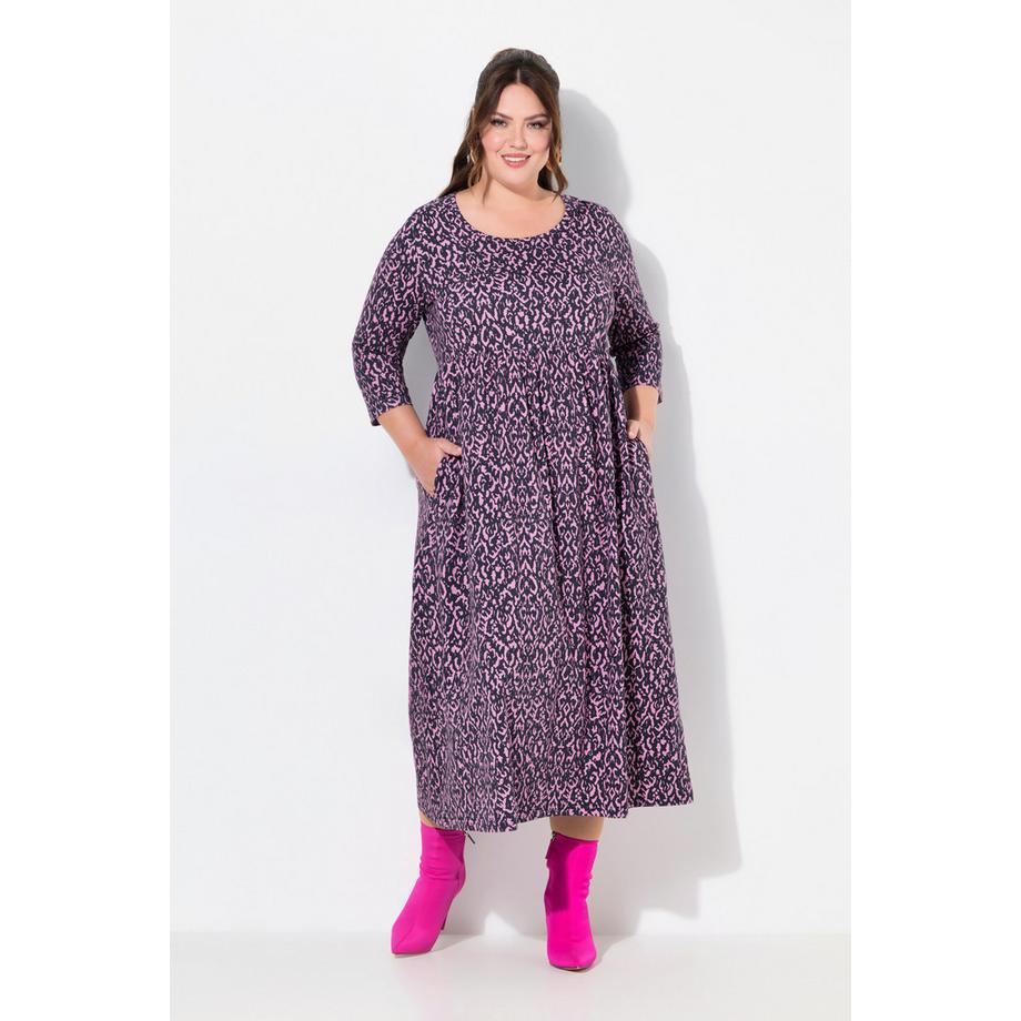 Ulla Popken Abito in jersey Linea A Scollo a V Maniche 3/4  