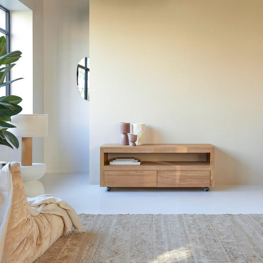 Tikamoon TV Schrank aus massivem Teakholz 140 cm Anoa  