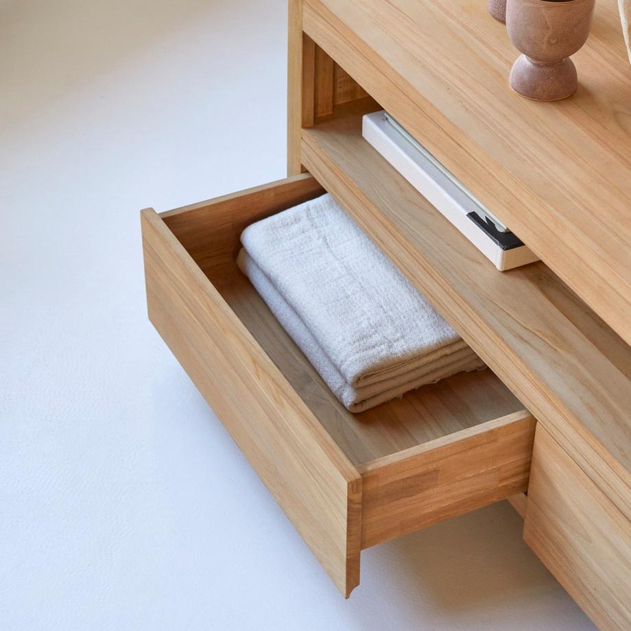 Tikamoon TV Schrank aus massivem Teakholz 140 cm Anoa  