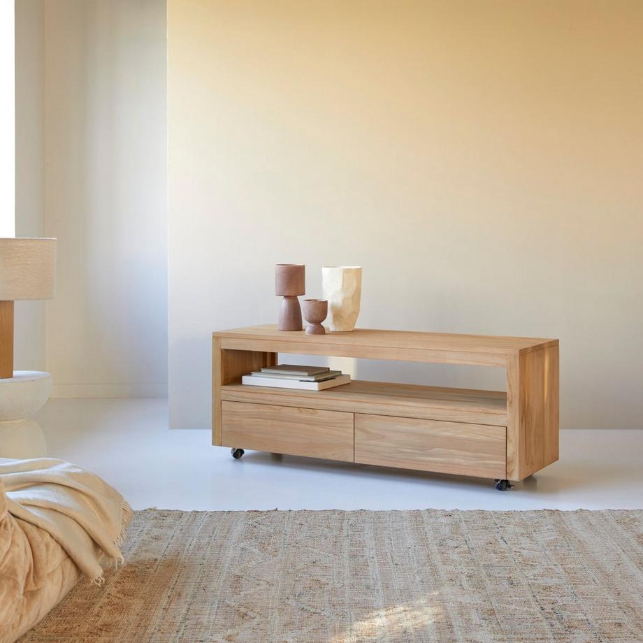 Tikamoon TV Schrank aus massivem Teakholz 140 cm Anoa  