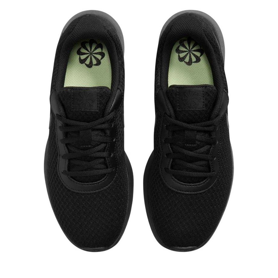 NIKE Tanjun Scarpe Sportive  