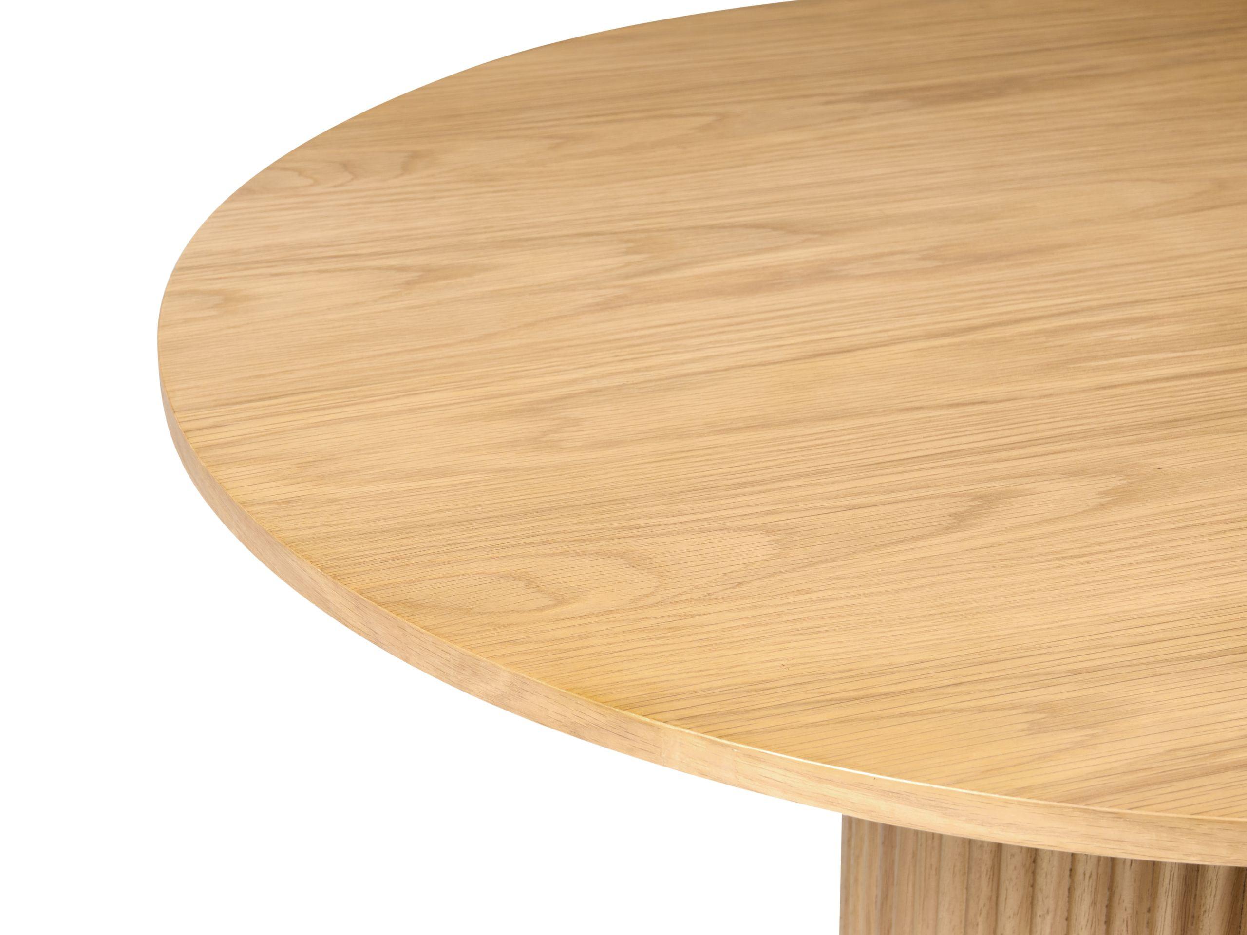 Beliani Table de repas en MDF Minimaliste LUNNIN  