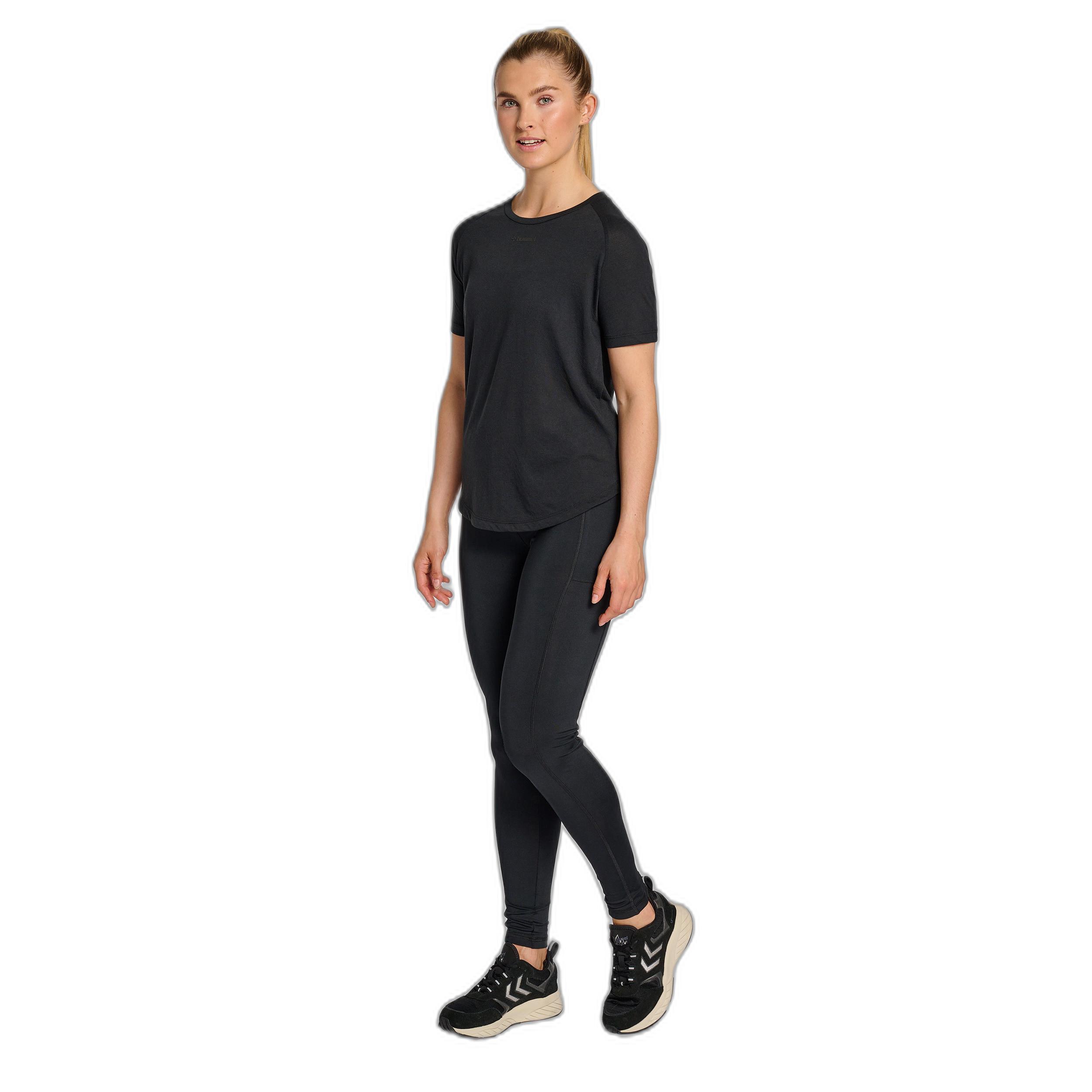 Hummel  T-shirt femme  MT Vanja 