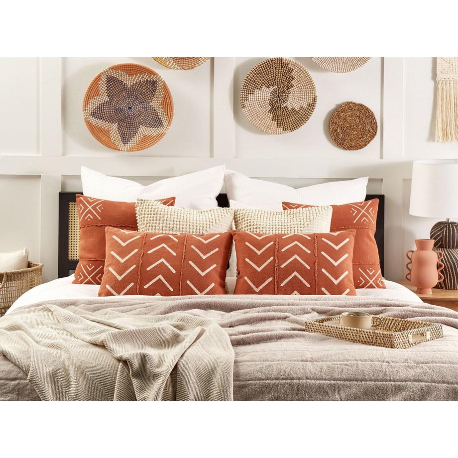 Beliani Dekokissen 2er Set aus Baumwolle Boho ALBIUM  