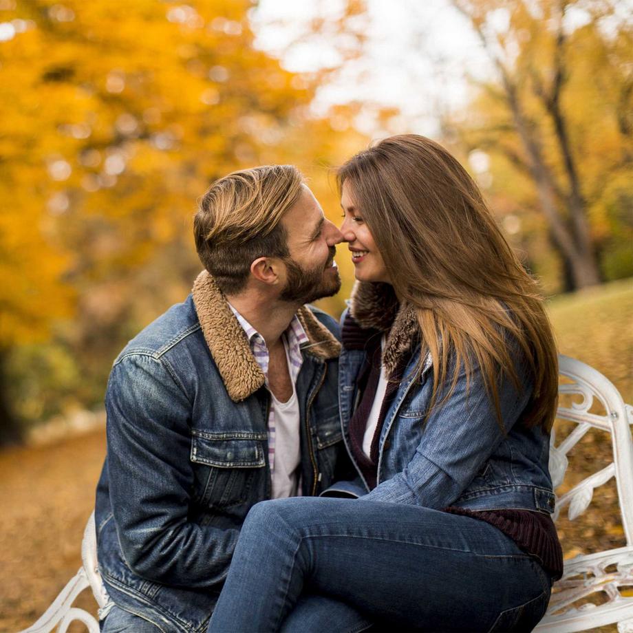 Northio Gartenbank-bronzefarben mit Rosen  