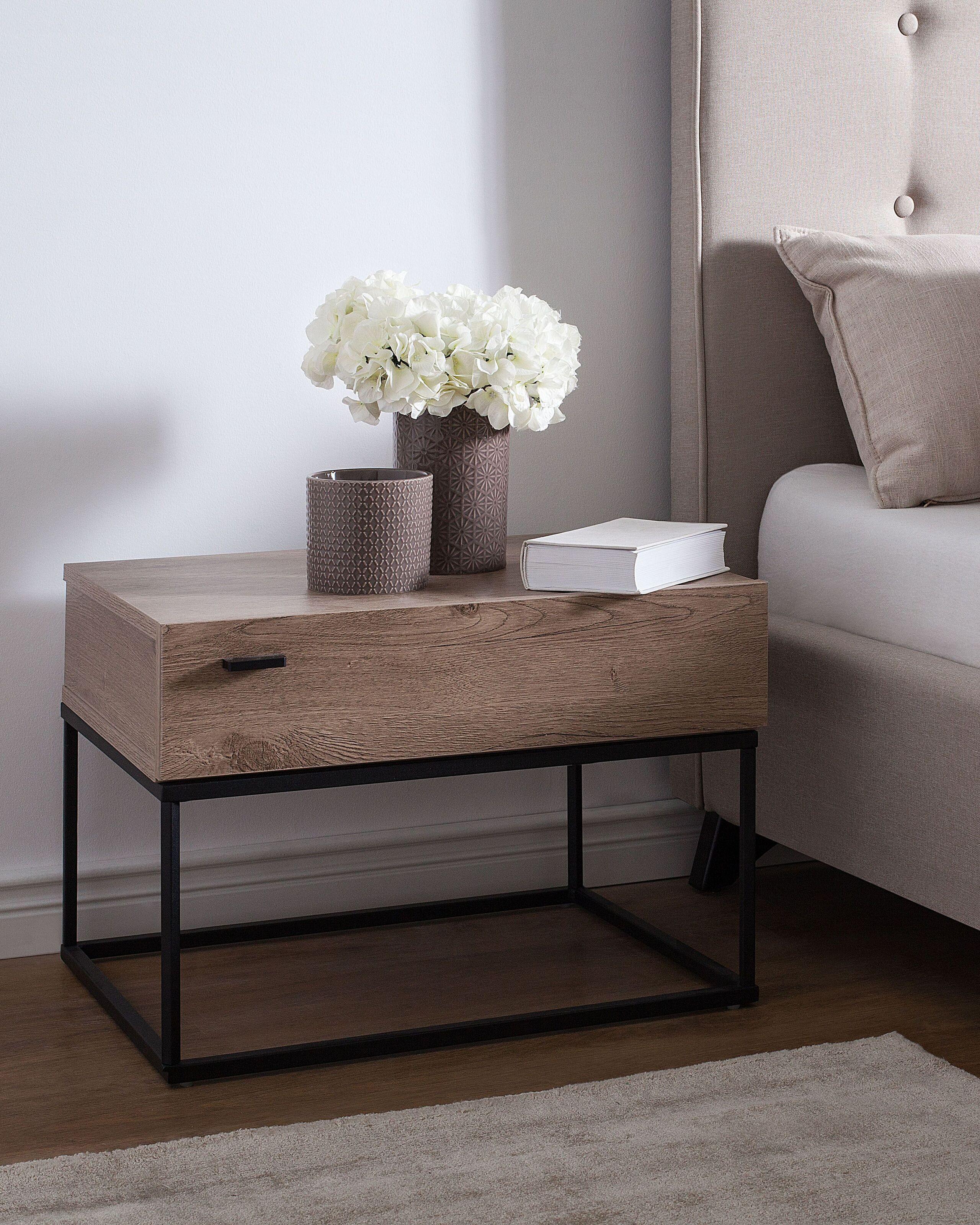 Beliani Table de nuit à 1 tiroir en Panneau de particules de bois Industriel CAIRO  